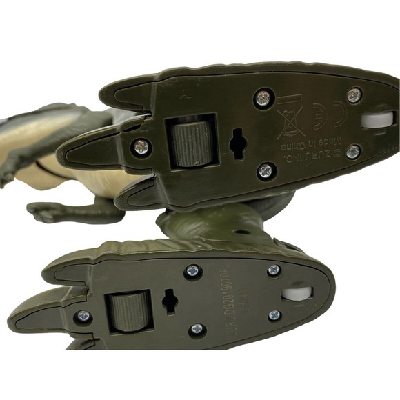 ZURO Dinosaur Real Look Eyes T-Rex Robotic Dino Sounds & Walking Collectable Toy - Picture 8 of 9